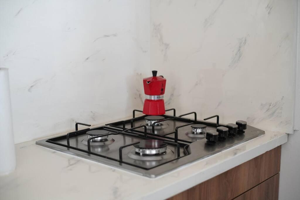 Lovely Cozy Apt W/Pool 2 Bedrooms. Great Location! 莫雷洛斯港 外观 照片